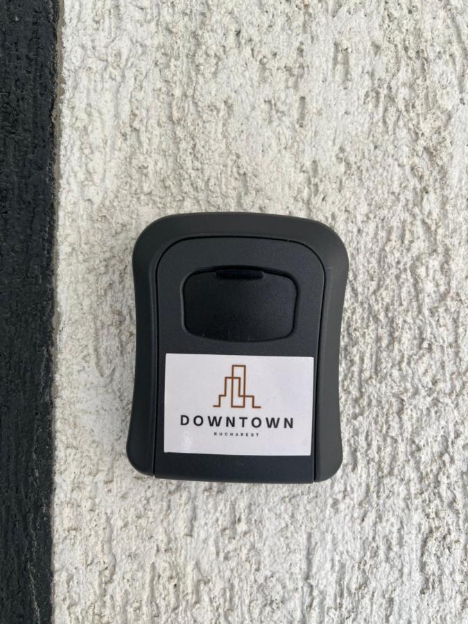 דירות Downtown Hidden Garden With Jacuzzi In בוקרשט מראה חיצוני תמונה